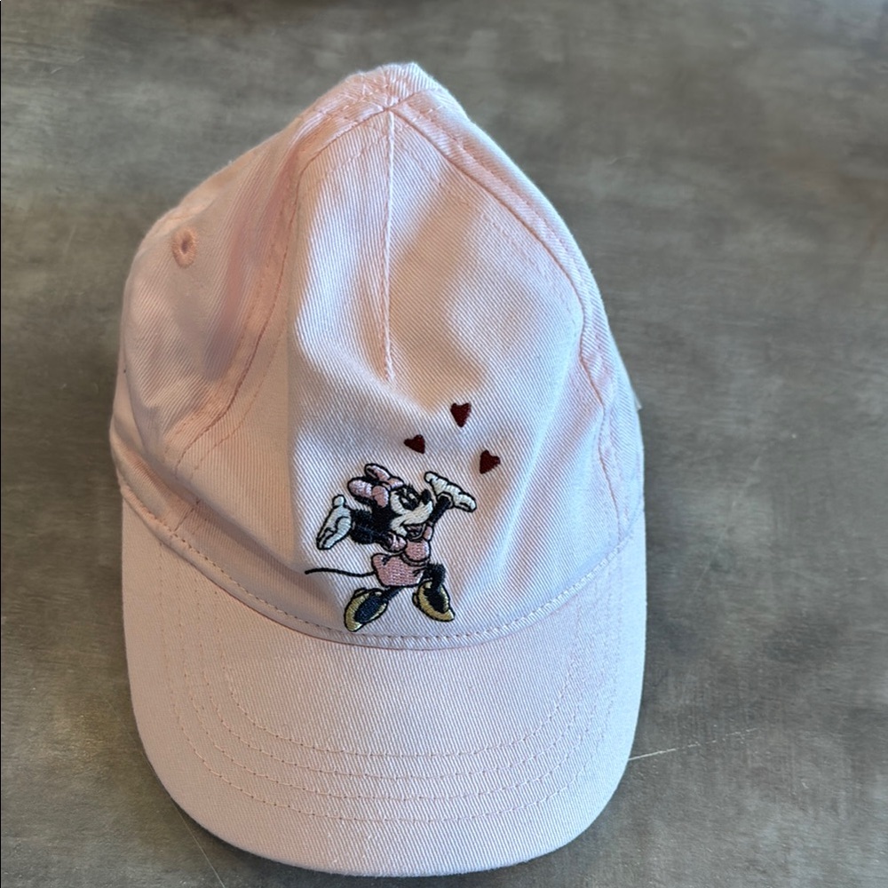 Disney Pink Minnie baby Hat 3-6 month